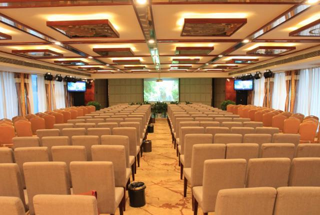 高峽平湖5號遊船多功能廳