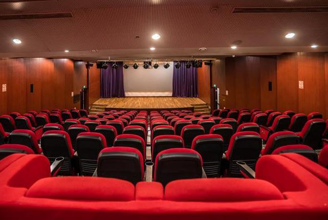 Yangtze Gold No.3 Cruise-cinema