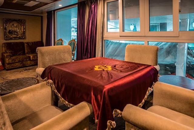 Yangtze Gold No.3 Cruise-chess and card room