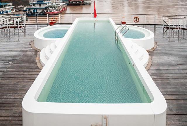 Yangtze Gold No.3 Cruise-Outdoor swimming pool