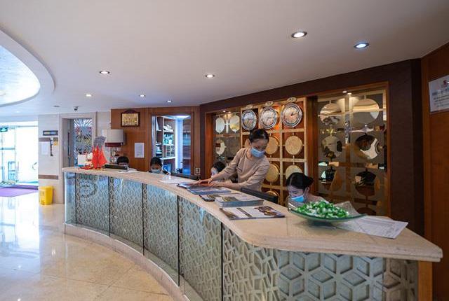 Interstellar Crystal Cruise-Reception