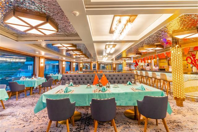 Yangtze No.3 Cruise-Time meal bar