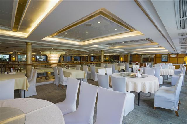 總統7號遊輪VIP自助餐廳