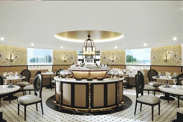 Yangzi Explorer Cruise-Sunset Hot Pot Restaurant