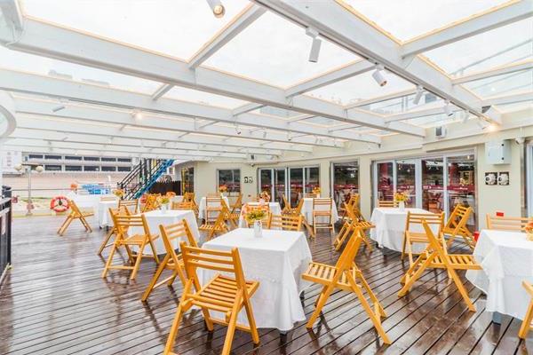 長江記憶遊輪VIP餐廳