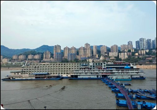 世纪凯歌号三峡游轮随拍